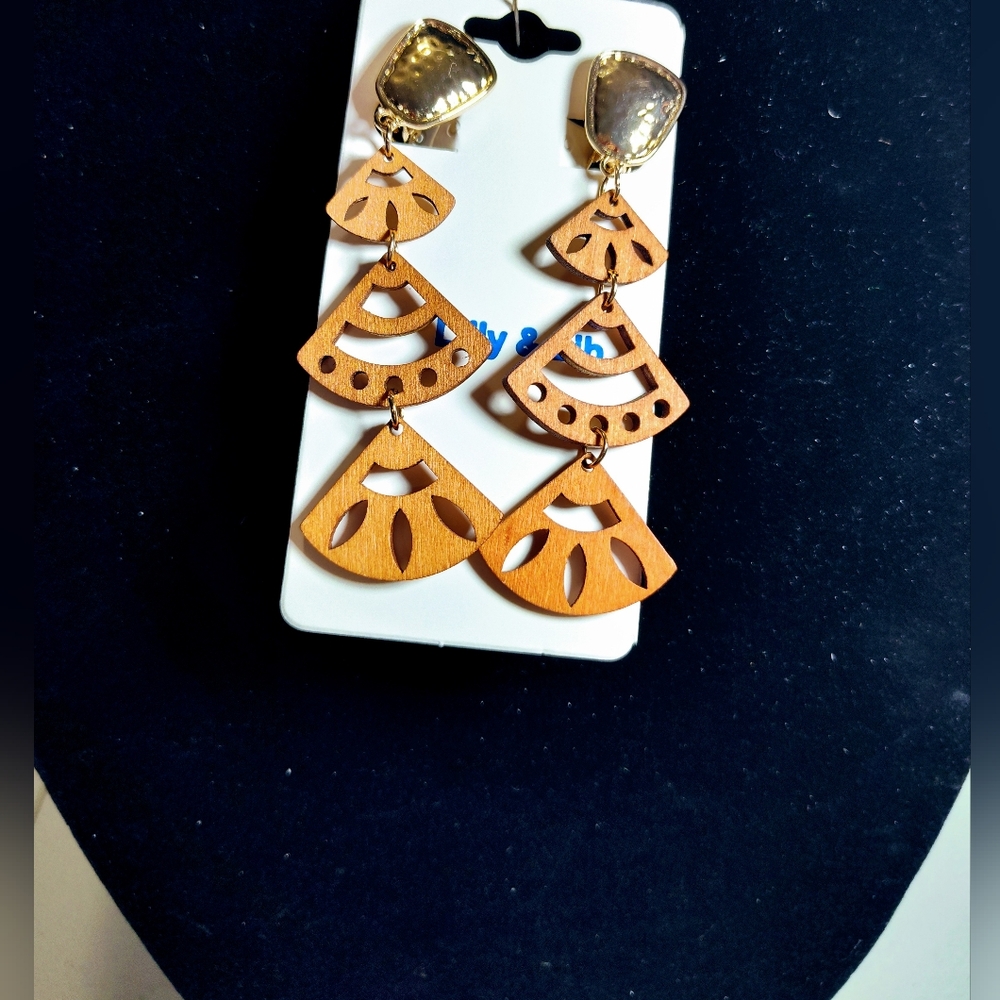 Elegant Gold and Brown Wood Dangle Earrings